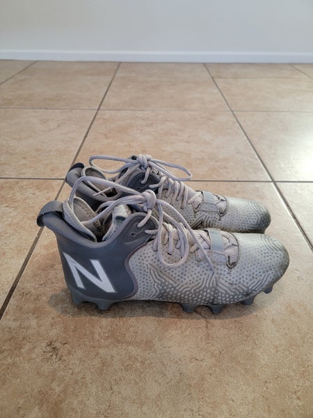 Gray Adult Used Men's Size 11.5 (Women's 12.5) Molded Cleats New Balance High Top Freeze