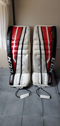 Used 33" CCM Extreme Flex 760 Goalie Leg Pads