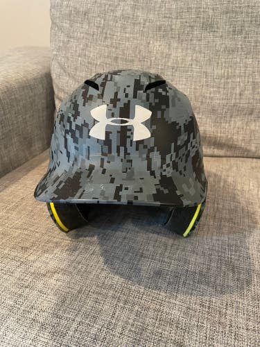 Youth baseball helmet under armour