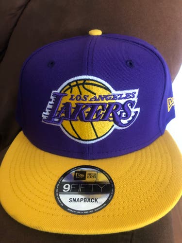 Los Angeles Lakers New Era NBA SnapBack hat