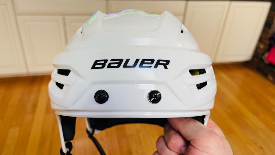 Used Small Bauer Pro Stock Re-Akt 95 Helmet