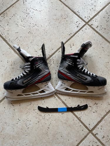 Used Bauer Vapor XLTX Pro+ Hockey Skates Regular Width Size 7.5
