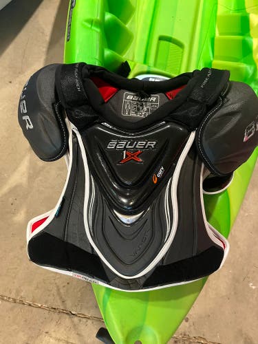 Bauer Vapor 1X Shoulder Pads
