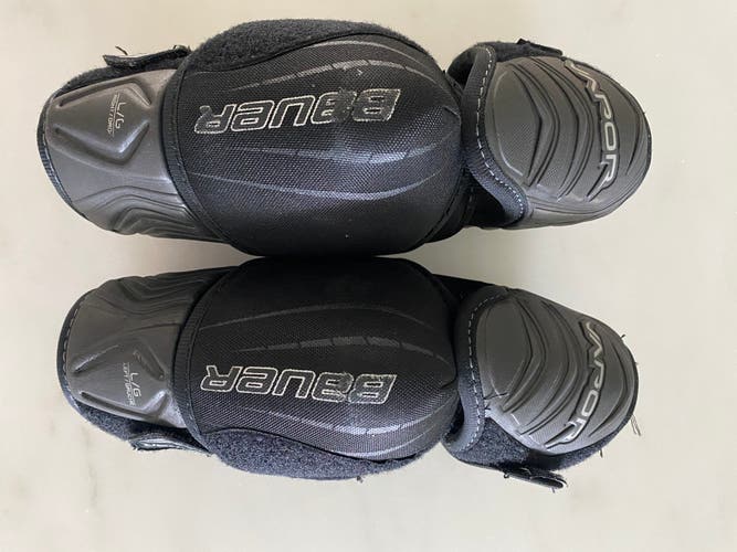 Used Large Bauer Vapor X900 Lite Elbow Pads