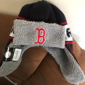 Boston Red Sox New Era MLB trapper knit hat