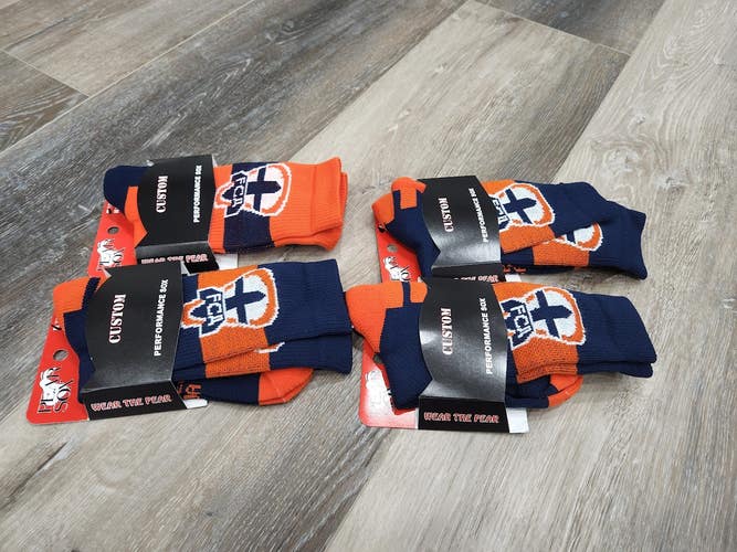Quick sale: FCA Socks Orange and Navy Blue Size : Kid (13-4) ($9 - one pair) ($30 - 4 pairs)