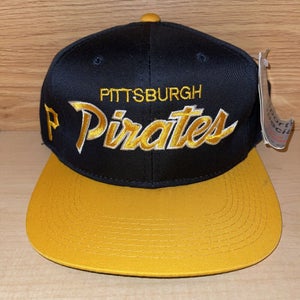 Vintage NWT Pittsburgh Pirates Sports Specialties Twill Script Snapback Hat RARE