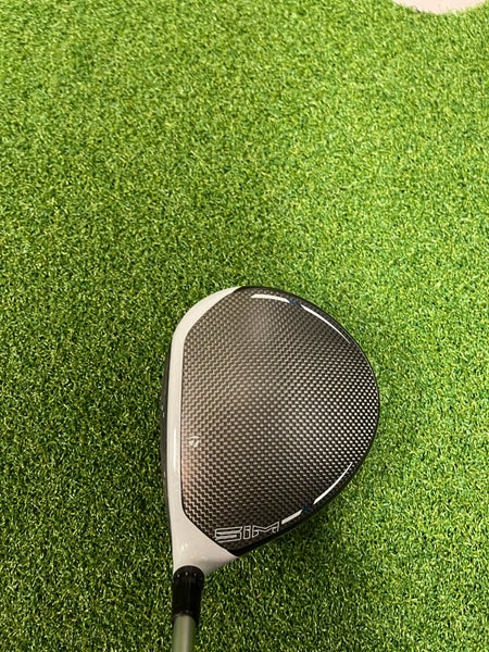 Men's Used TaylorMade Right Handed SIM Max Driver Stiff Flex 10.5 Loft