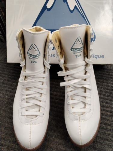 New Jackson Glacier GSU120 Figure Skates Size 6
