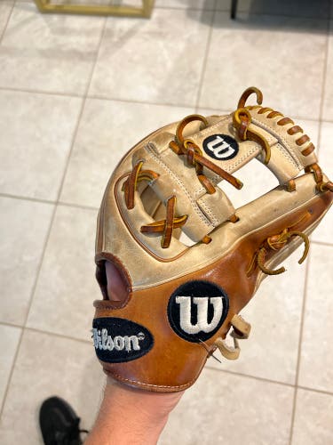 Infield 11.5" A2K Baseball Glove