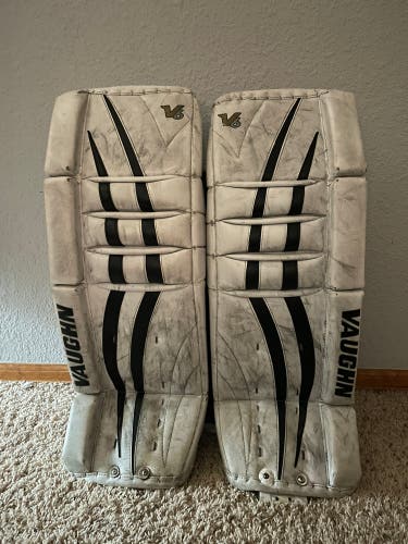 28" Vaughn Velocity V6 Goalie Leg Pads