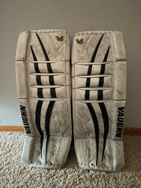 28" Vaughn Velocity V6 Goalie Leg Pads