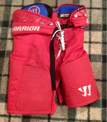 Warrior Covert QR Edge red hockey pants great condition!