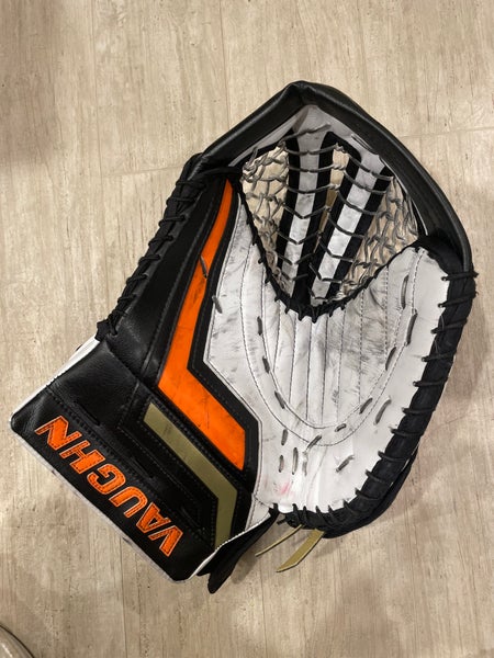 Ryan Miller Last Season in NHL (game used glove)