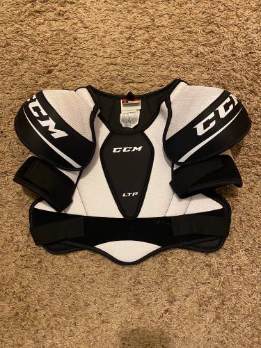 CCM LTP Junior Shoulder Pads