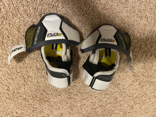 Used Small Bauer Supreme S170 Elbow Pads