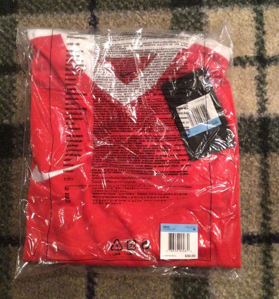 Nike NEW men’s Medium red soccer jersey training top shirt