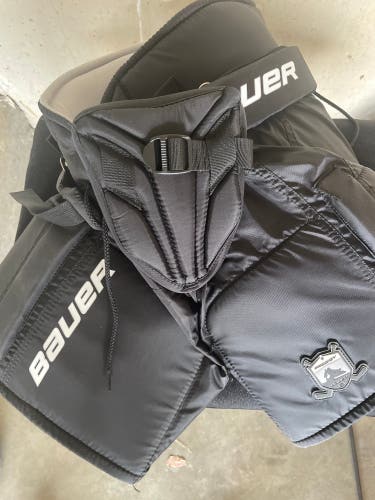 Used Large Bauer  Prodigy Hockey Goalie Pants