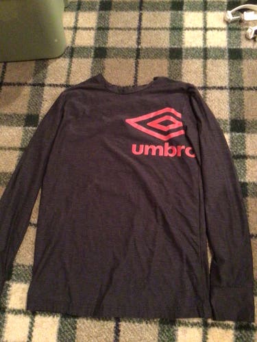 Umbro soccer youth XL tee t shirt comfortable training top