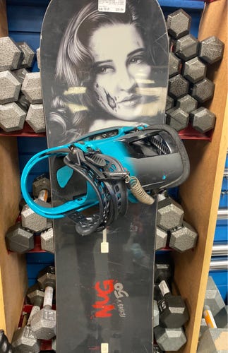 Burton Flying V NUG 150 cm Used Men's Snowboard cartel bindings 150cm