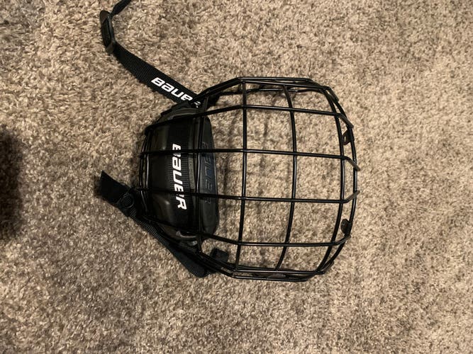 Medium Bauer Full Cage Profile II Facemask