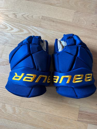 Pro Stock Bauer Gloves