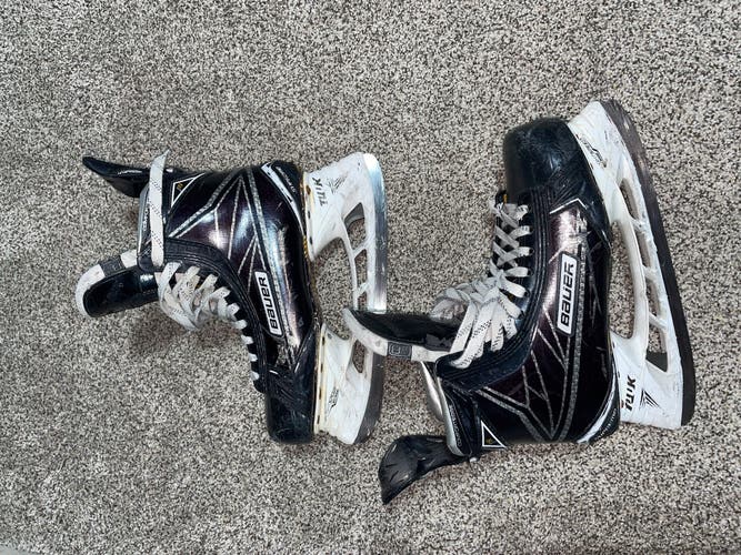 Used Bauer 1s Supreme skates size 8
