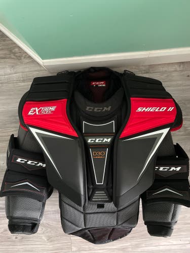 Used Medium CCM  Extreme Flex Shield II Goalie Chest Protector