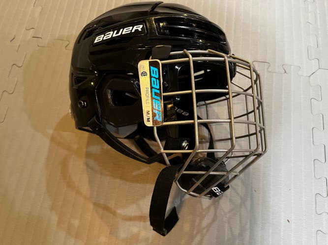 Bauer Hockey Helmet w/ Profile I Cage - Used - Medium