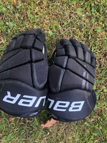 Bauer 13" Vapor x 3.0 Gloves