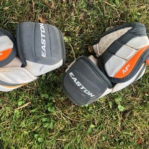 Used Small Easton Mako M5 Elbow Pads