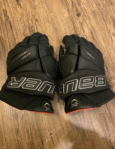 Used Bauer 14" Vapor 2X Gloves