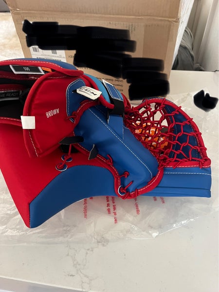 CCM EFlex 5 Glove Sr Brand New