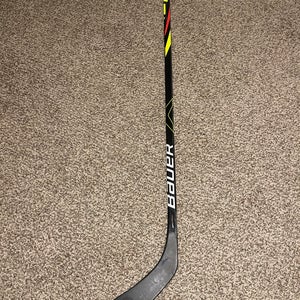 Intermediate Used Right Handed Bauer Vapor X2.7 Hockey Stick P28