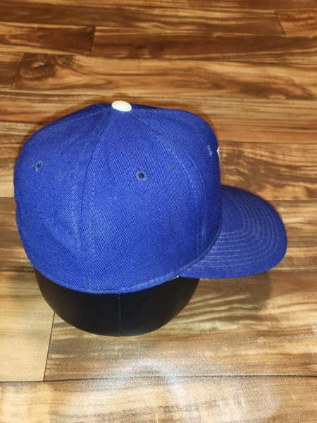 Vintage Rare LA Dodgers MLB Sports Specialties Plain Logo Fitted