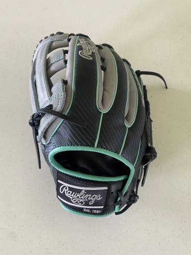 Outfield 12.75" Heart of the Hide Baseball Glove