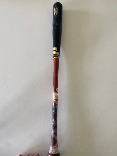 Prairie Stick Maple Bat