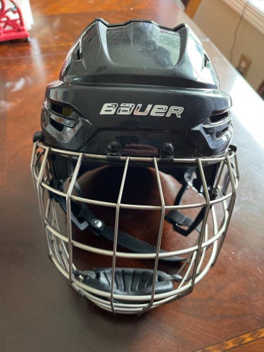 Used Large Bauer Re-Akt 95 Helmet & Cage Combo