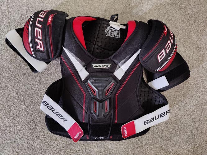 New without Tags Bauer NSX Shoulder Pads Senior XL
