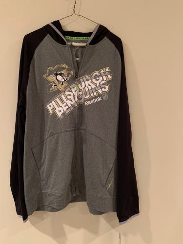 Pittsburgh Penguins Team Issued Jacket