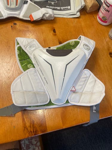 Used Large Maverik M5 Liner Shoulder Pads - Meets new NOSCAE standards 2022