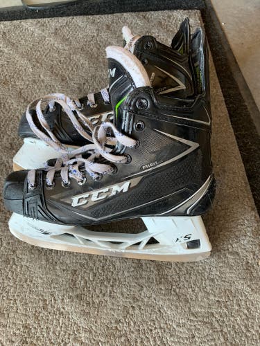 Senior CCM Size 8.5 Hockey Skates