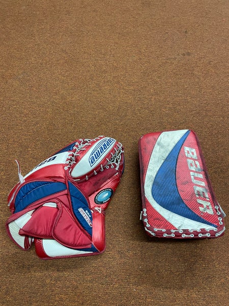 Used Bauer Supreme Glove and Blocker Set Regular