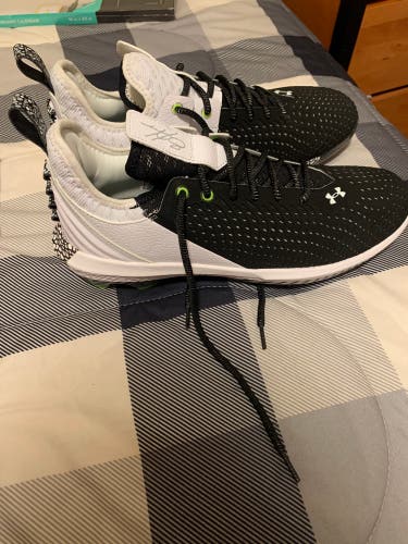 Black Men's Metal Low Cut Harper 5