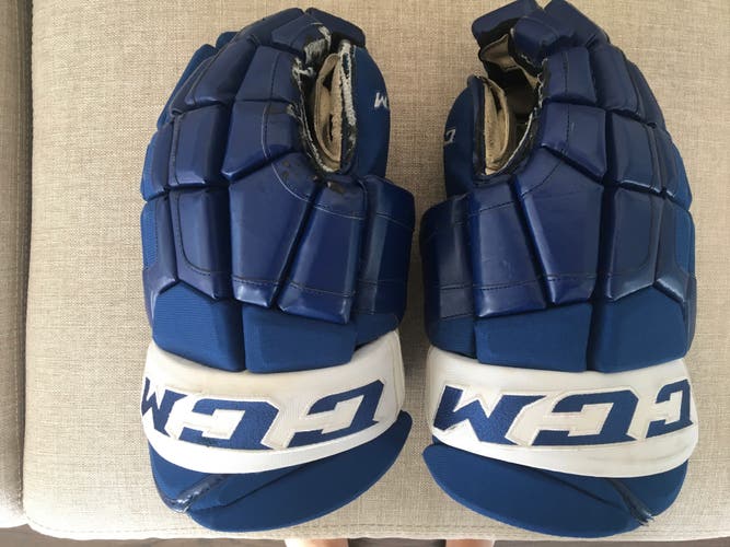 CCM HG41 Gloves 15" Pro Stock Blue and White Used