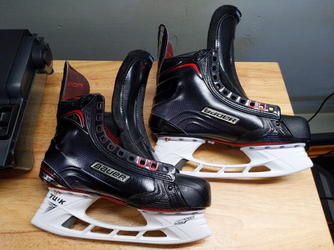 NHL Bauer Vapor 1X Regular Width Size 8 - Pro Stock Anaheim Ducks