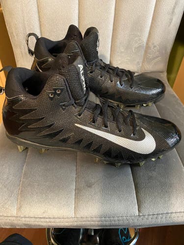 Men's Molded Cleats High Top Alpha Menace Pro