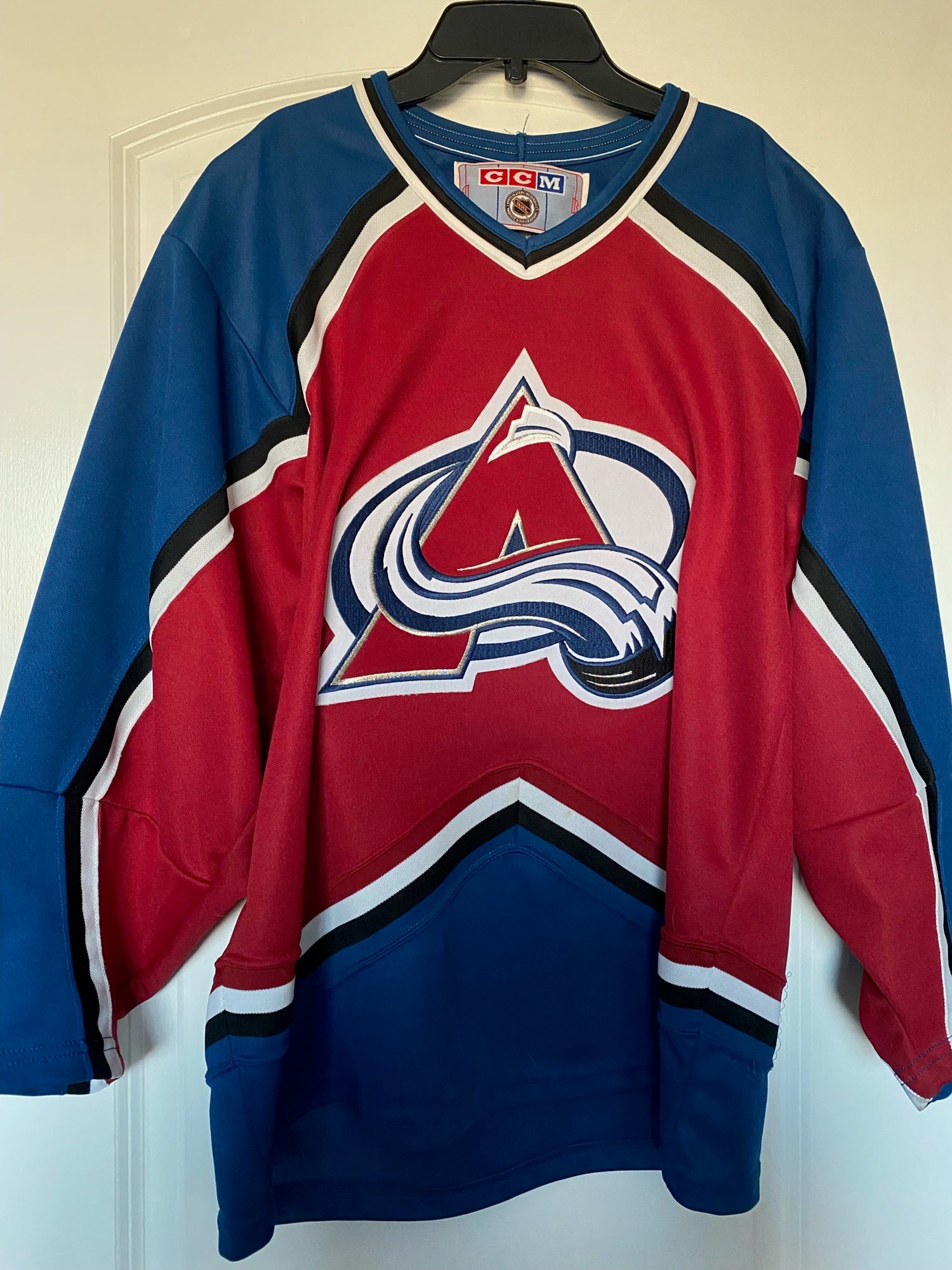 avs jersey stanley cup