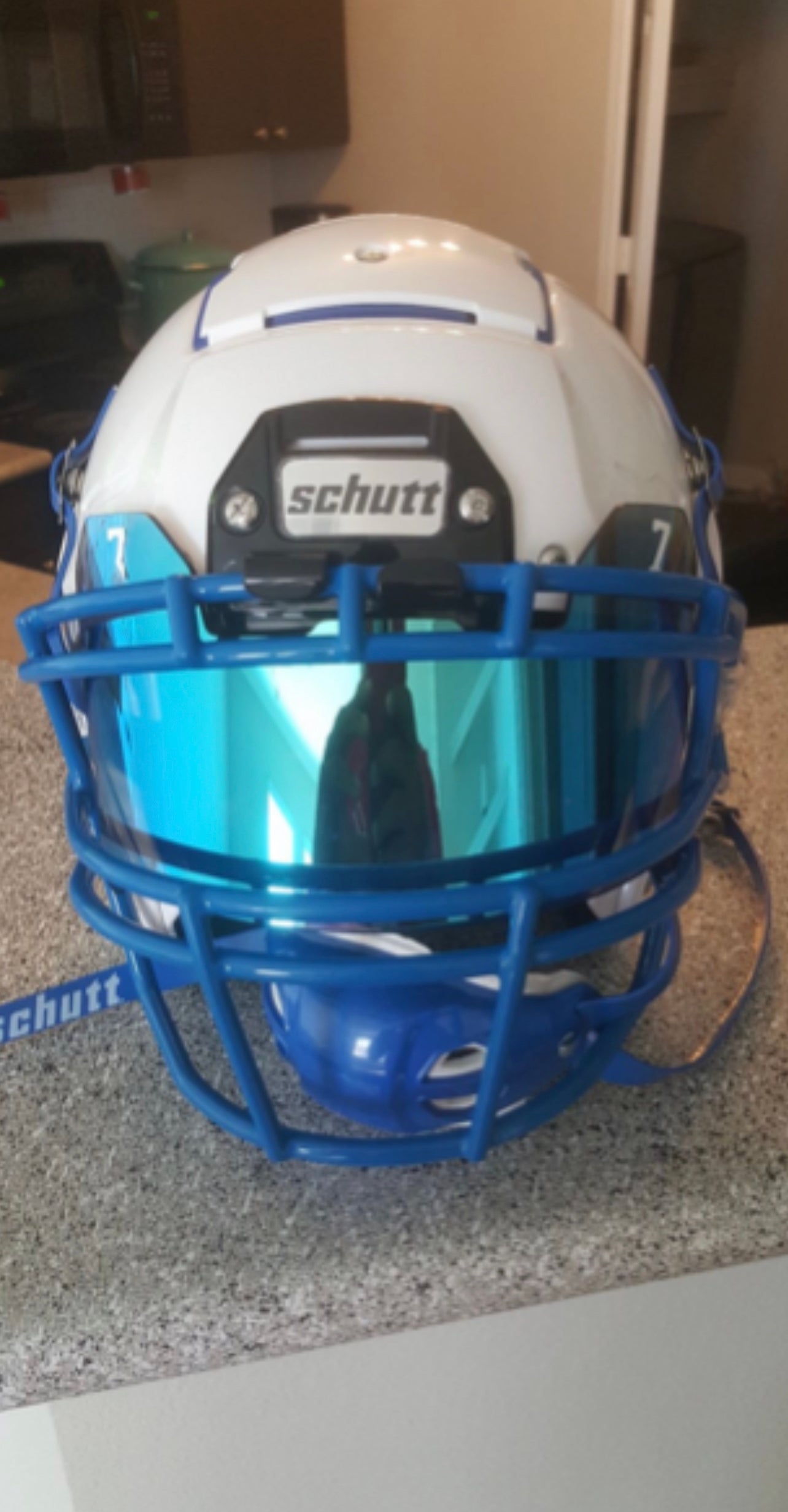 Adult Used Large Schutt F7 Helmet 