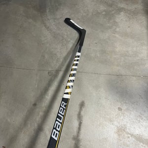 Senior Left Hand P92 Pro Stock Supreme MX3 Hockey Stick